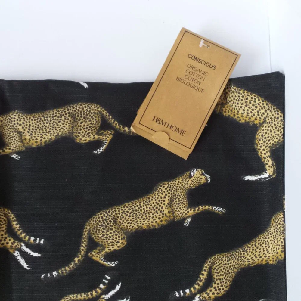 Cheetah pillow cover